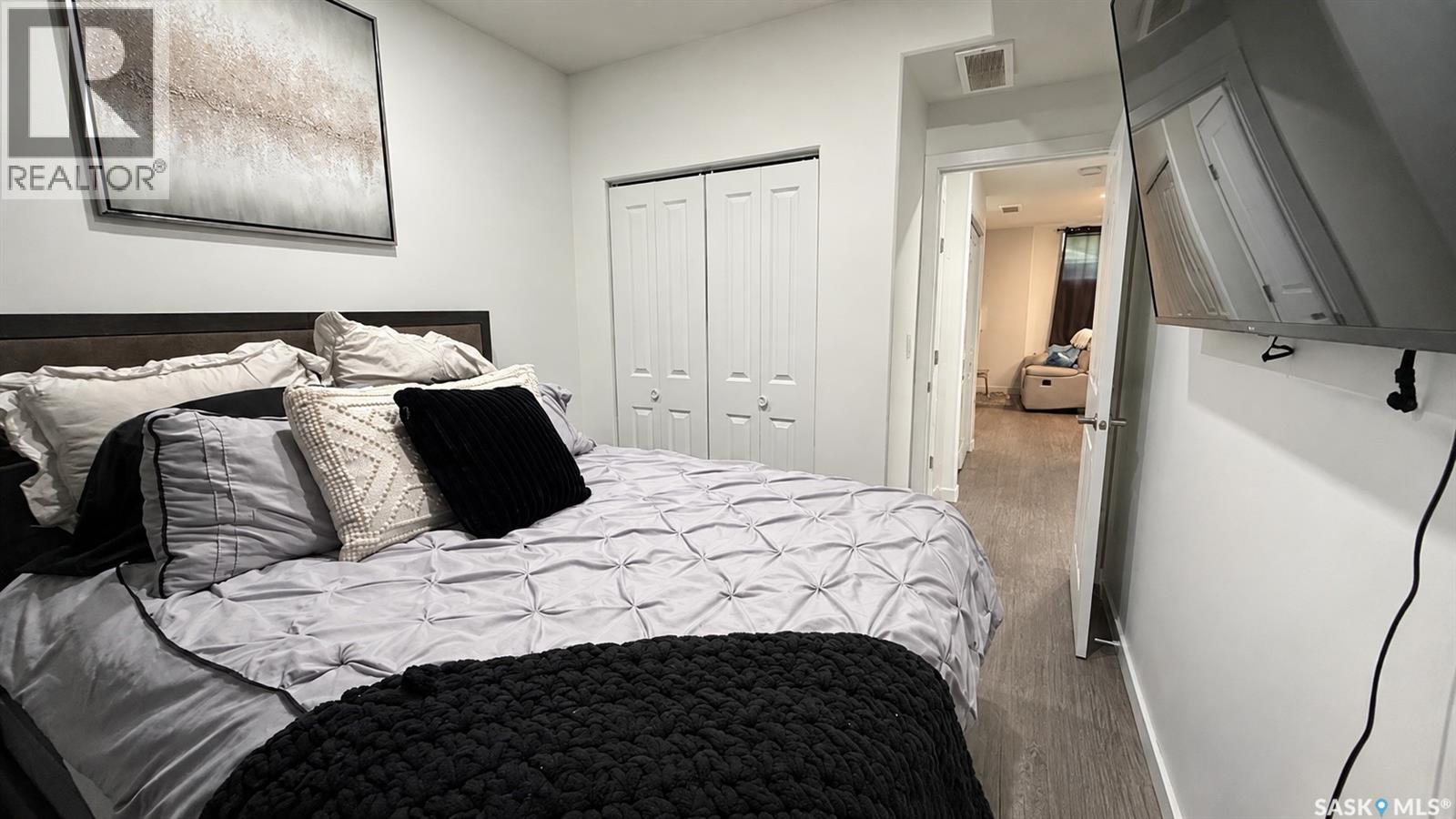 1220 D AVENUE N - 30
