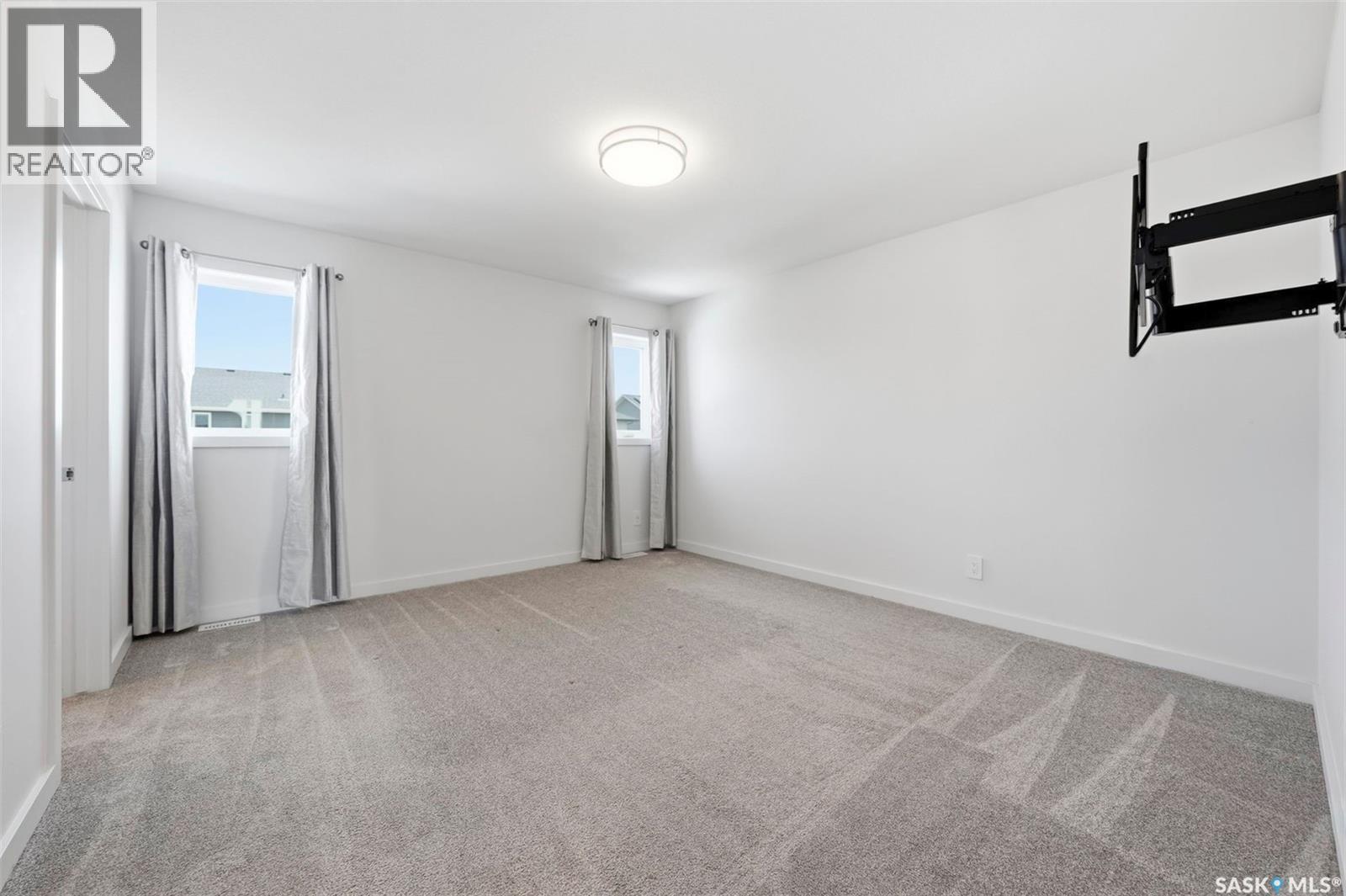 377 Germain MANOR - 35