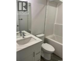377 Germain Manor, Saskatoon, SK S7V0V1 Photo 39