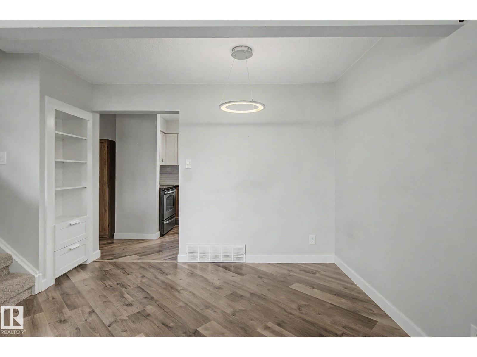 5142 106A ST NW - Image 12