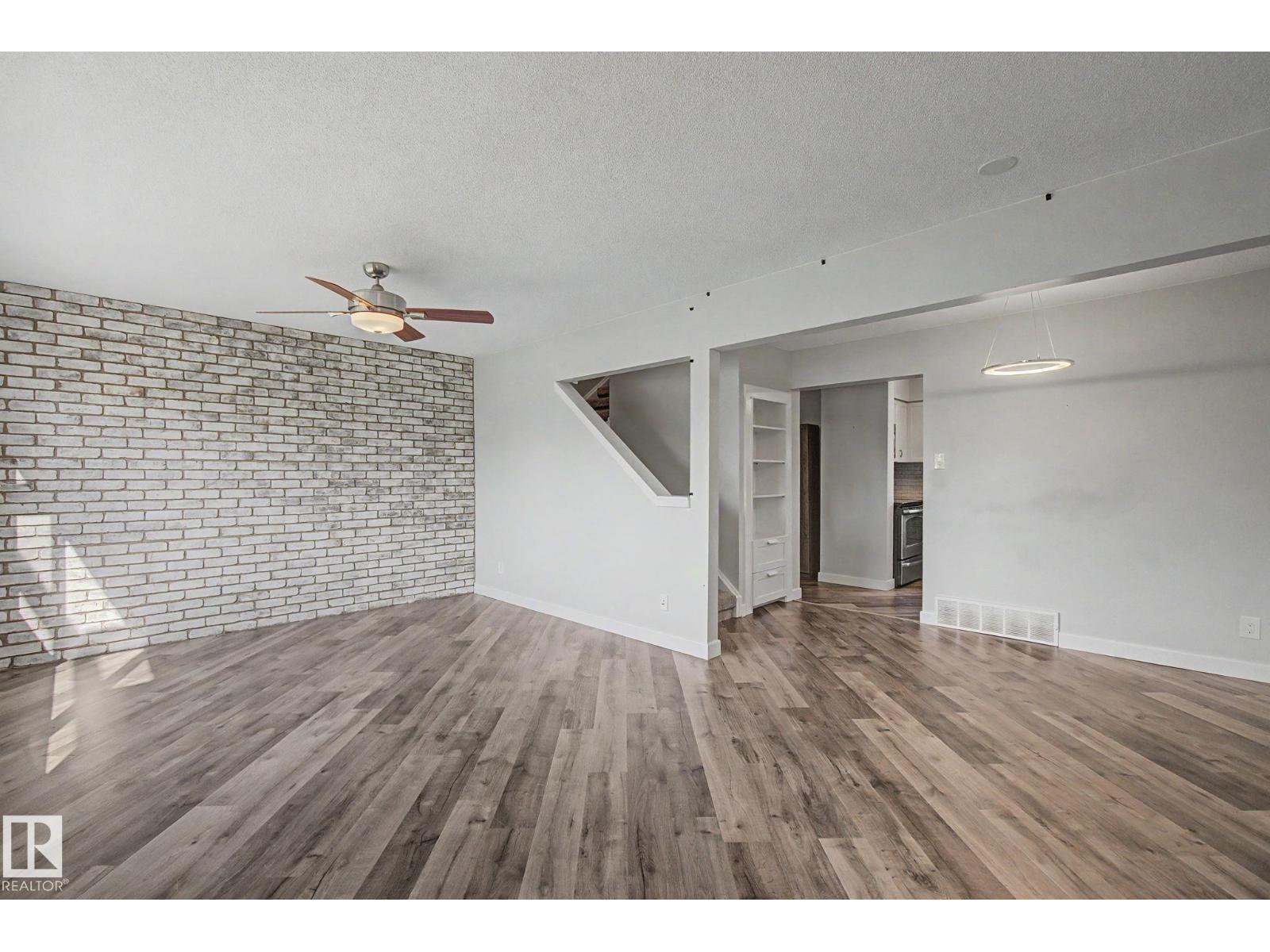 5142 106A ST NW - 6