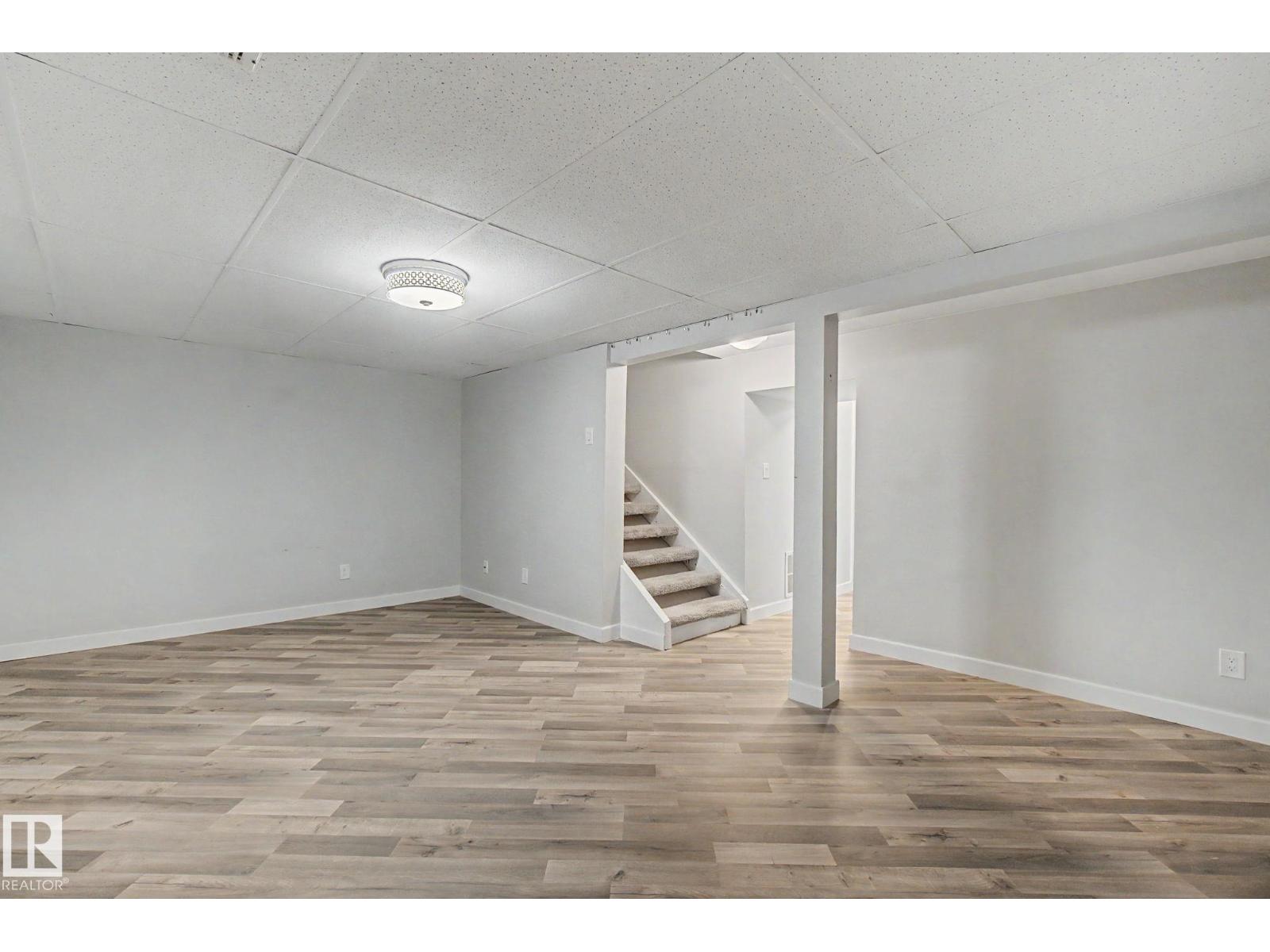 5142 106A ST NW - Image 32