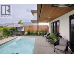 140 Oliver Place, Penticton, BC V2A0H1 Photo 23