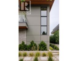 140 Oliver Place, Penticton, BC V2A0H1 Photo 39