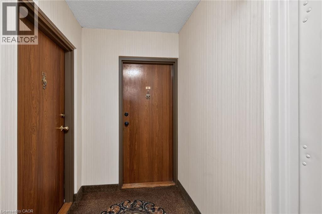 #904 700 DYNES Road - Image 28