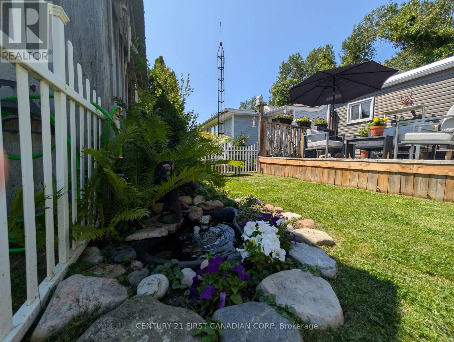 28- 79681 BLUEWATER HIGHWAY - 36