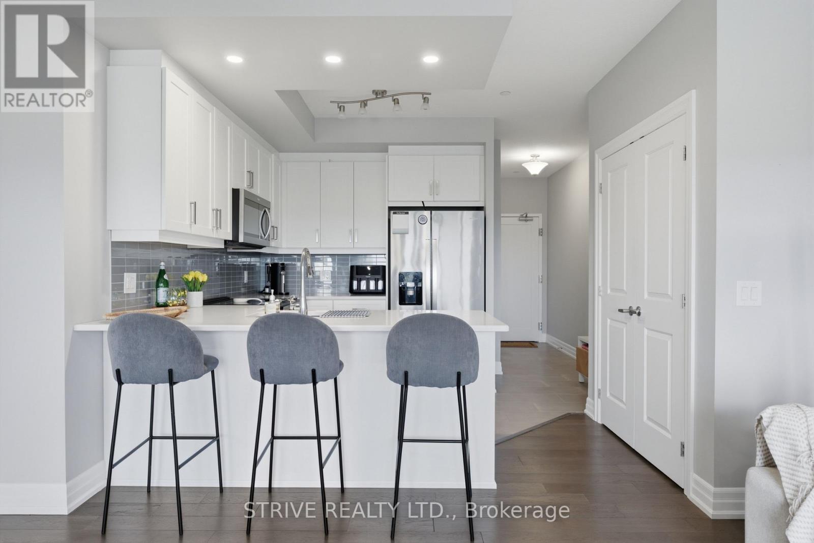#1014 1878 GORDON STREET - Image 16