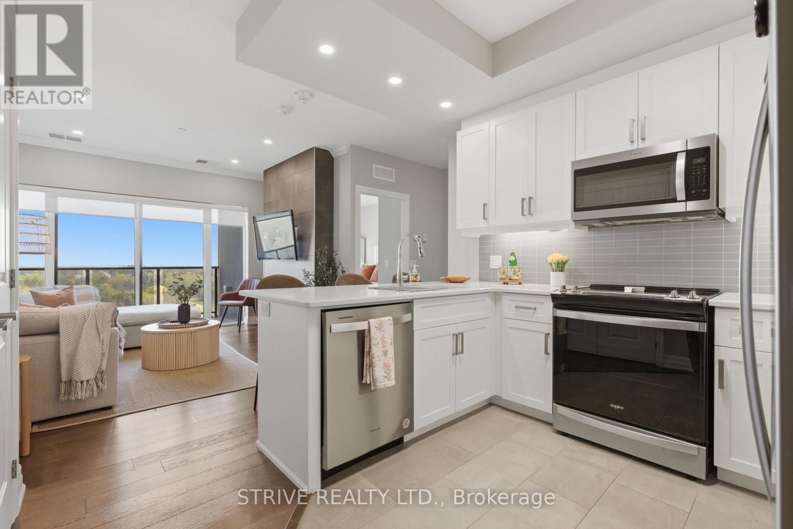 #1014 1878 GORDON STREET - Image 23