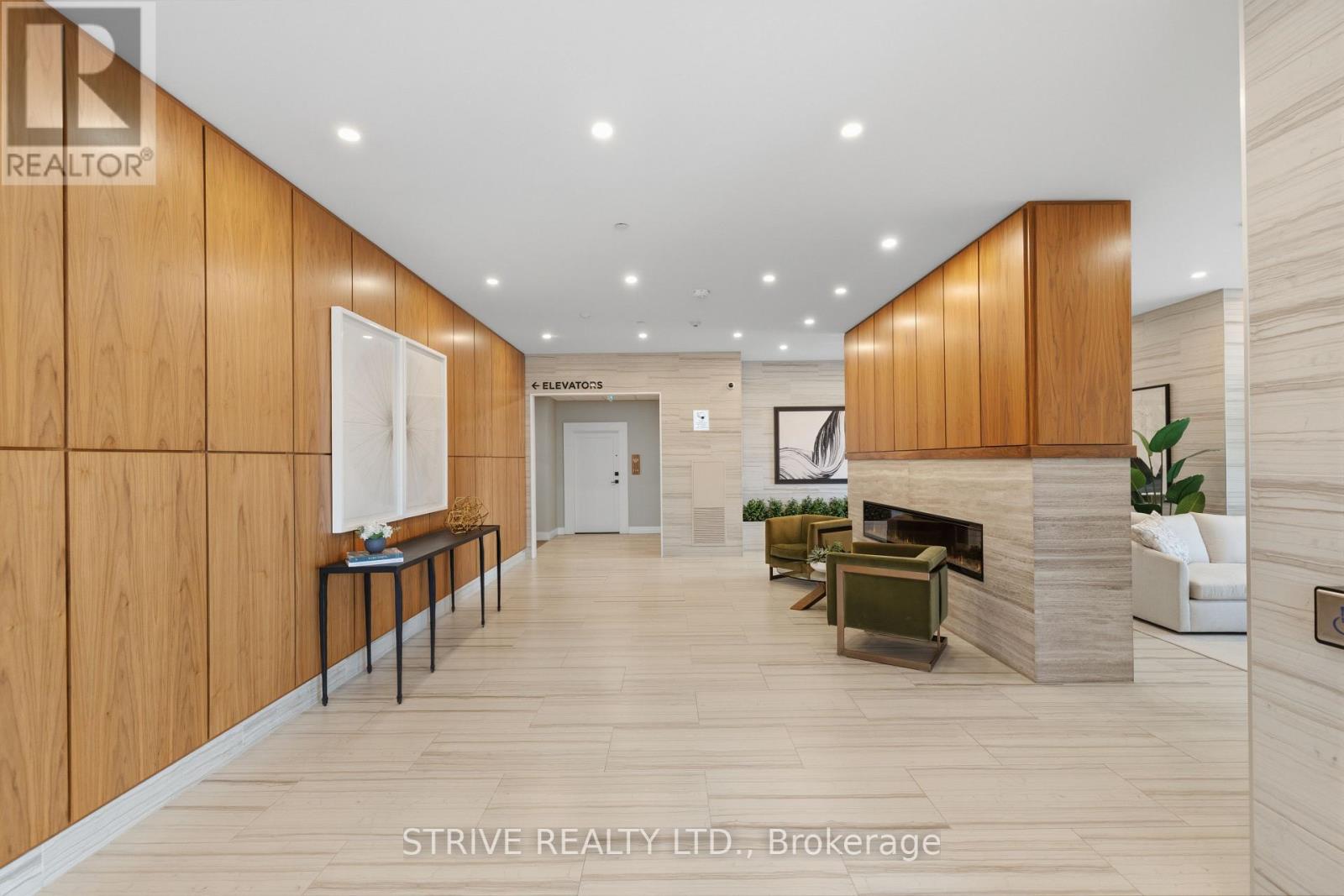 #1014 1878 GORDON STREET - Image 41