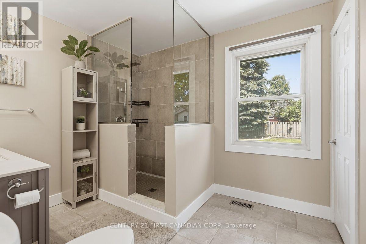 28 TWEEDSMUIR AVENUE - Image 19