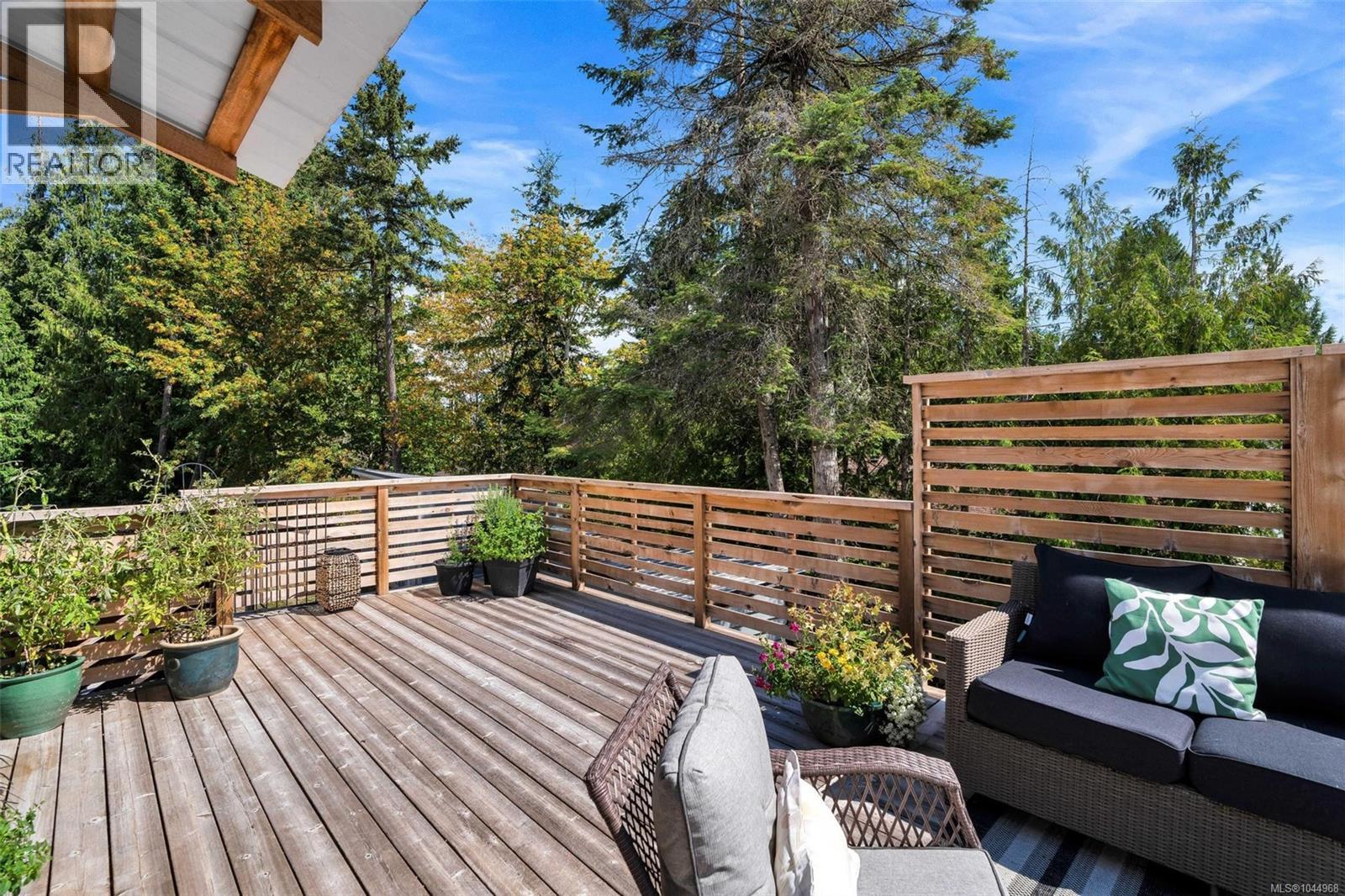 1127 Stuart Cres - Image 26