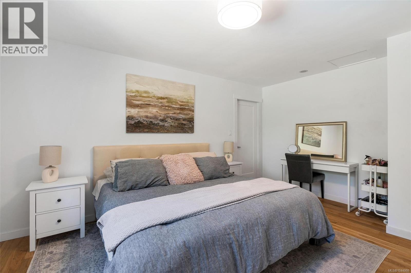 1127 Stuart Cres - Image 29