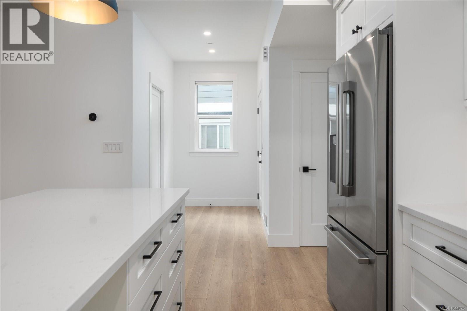 3802 Marjorie Way - 14