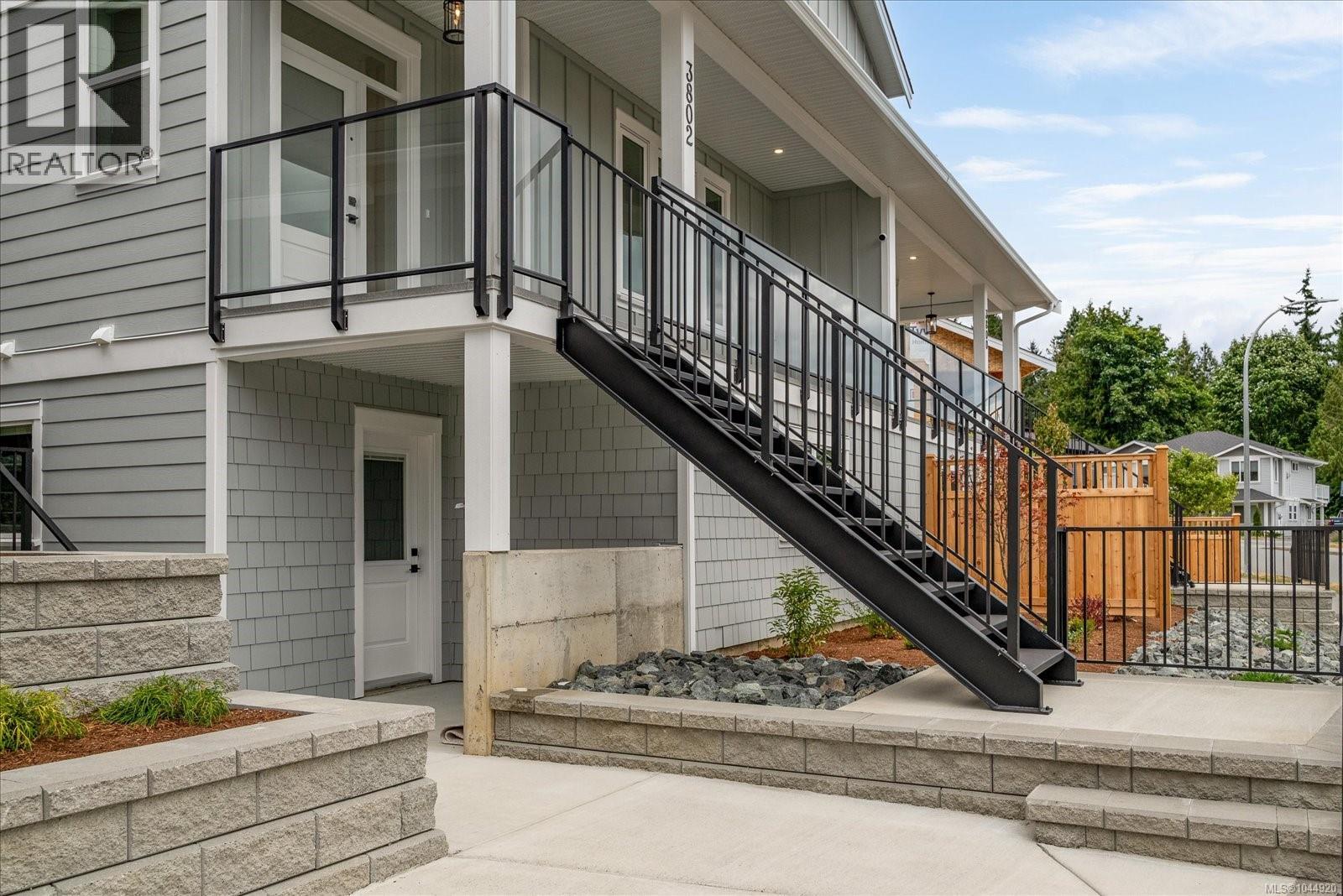 3802 Marjorie Way - 28