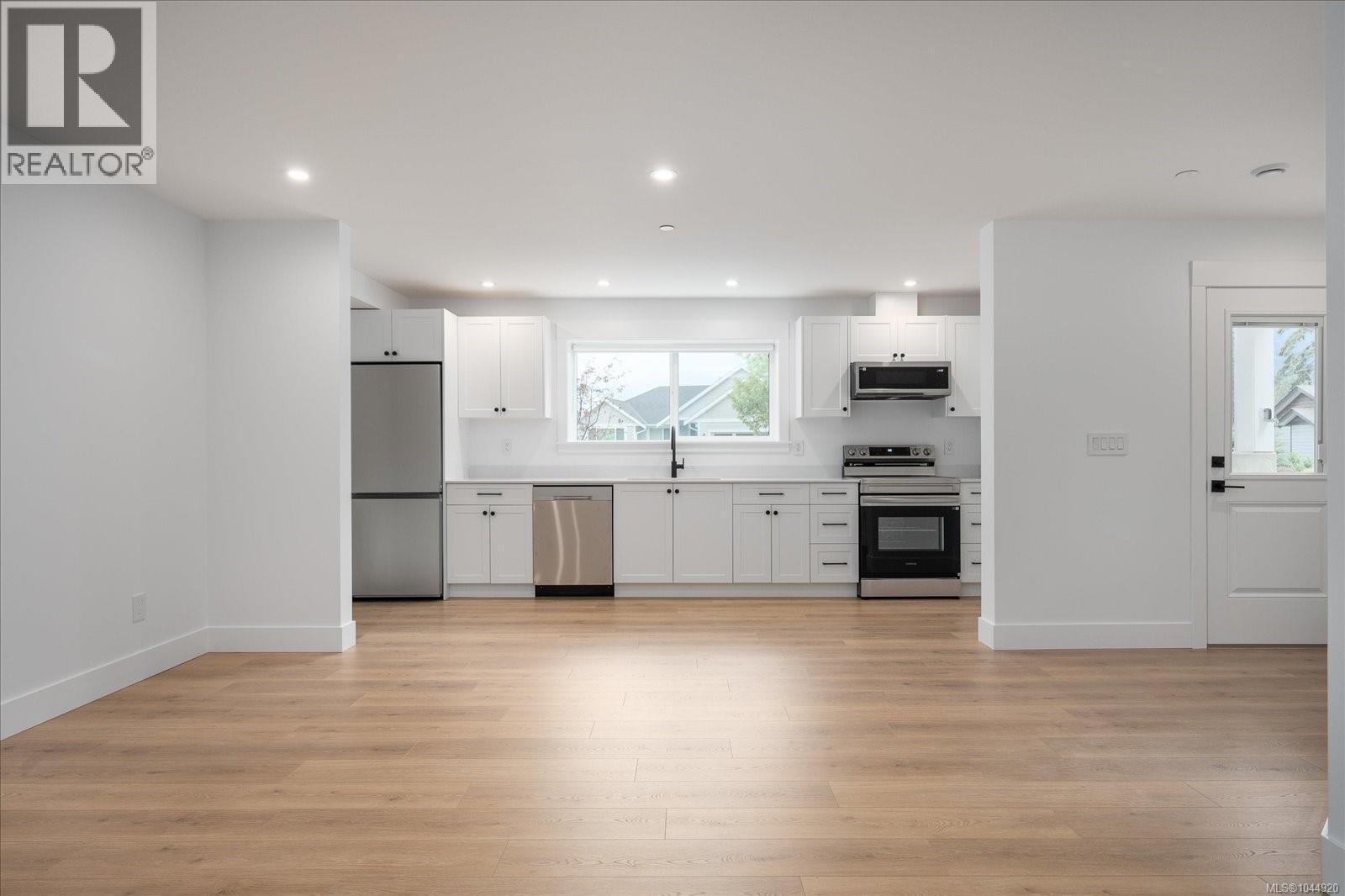 3802 Marjorie Way - 31