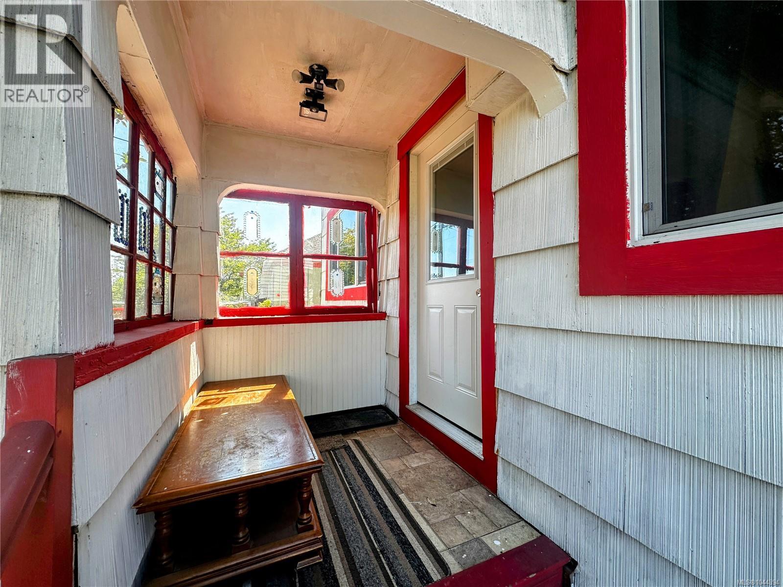 37 Strickland St - 20
