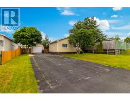 6 Willow Drive thumbnail 3