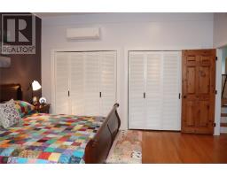25 Seaside Drive thumbnail 24