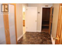 25 Seaside Drive thumbnail 36