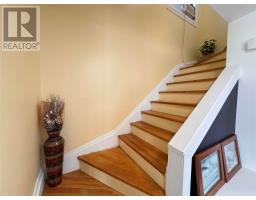 429 Grenfell Crescent thumbnail 5