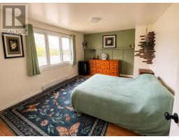429 Grenfell Crescent thumbnail 7