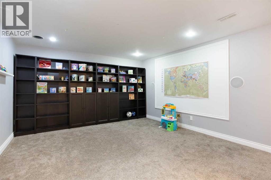 1153 Kingston Crescent SE - Image 34