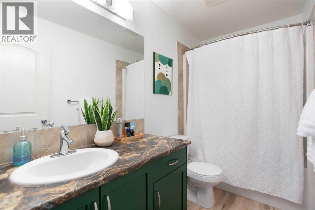 1153 Kingston Crescent SE - Image 23