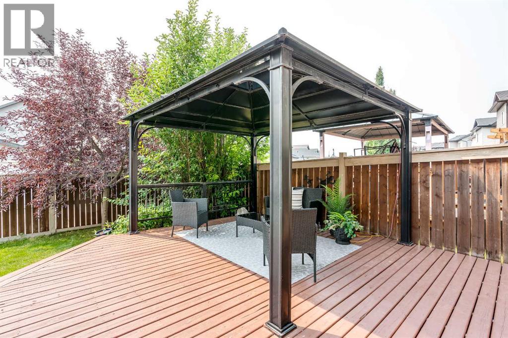 1153 Kingston Crescent SE - Image 40