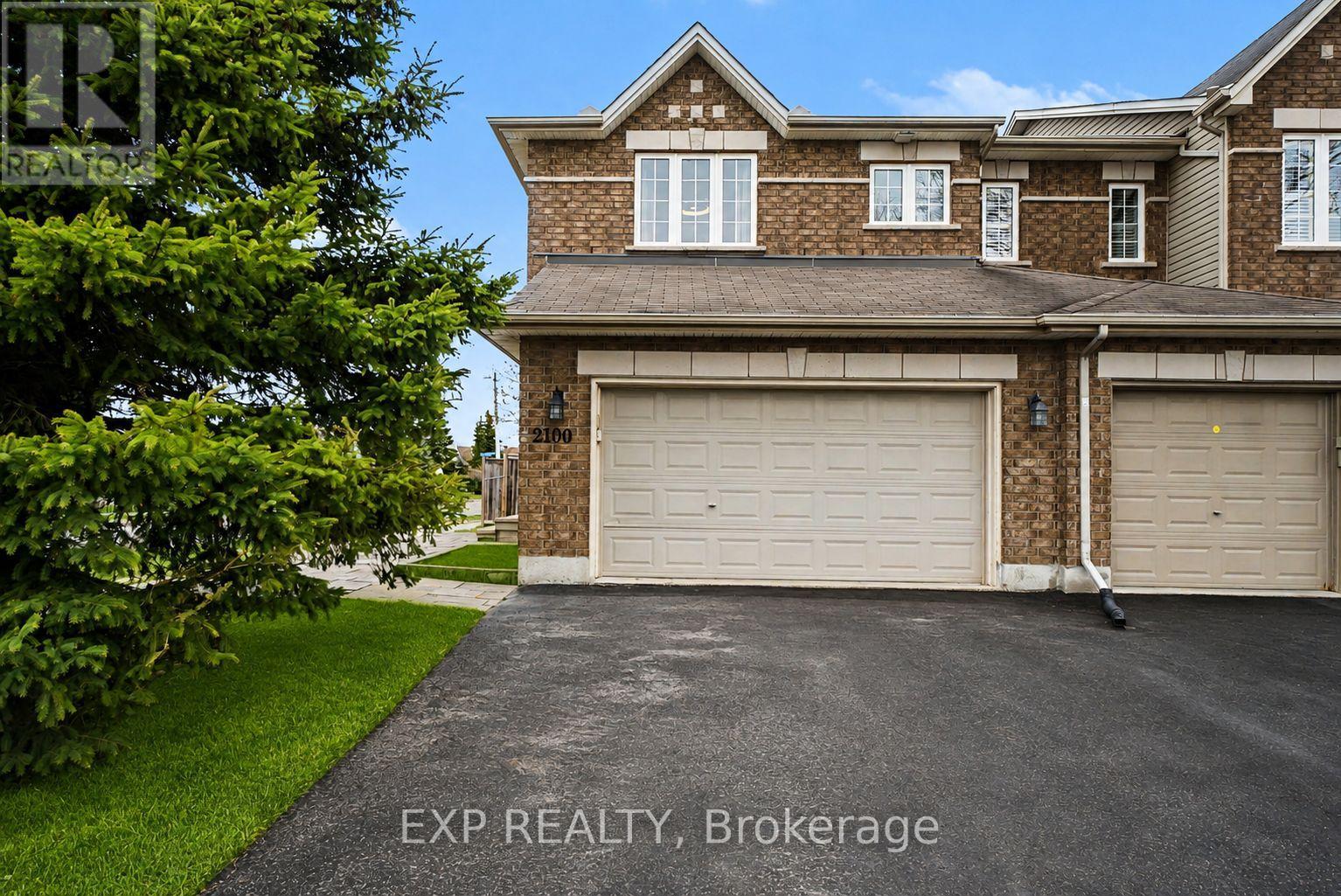 2100 MELETTE CRESCENT - 1