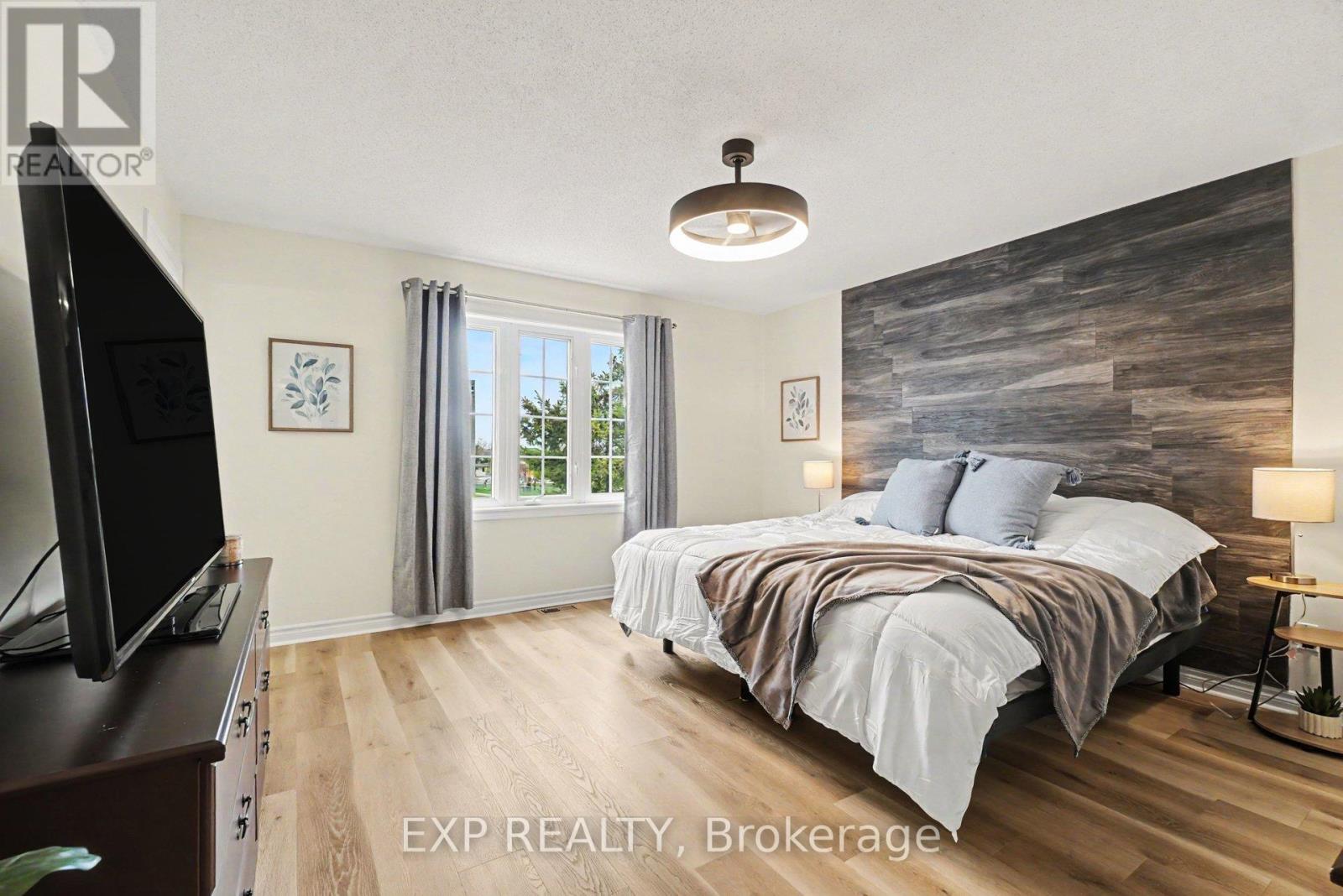 2100 MELETTE CRESCENT - 16