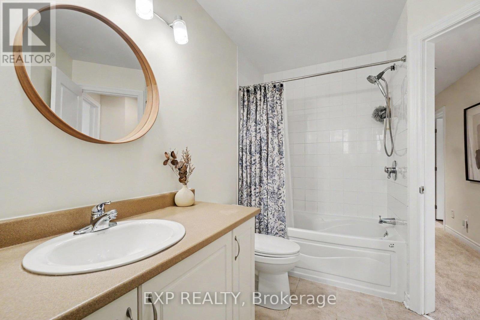 2100 MELETTE CRESCENT - 25