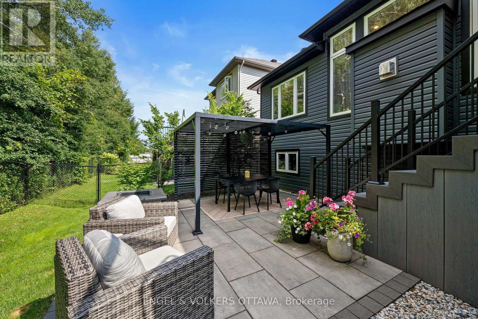 185 BLACKHORSE DRIVE - Image 35