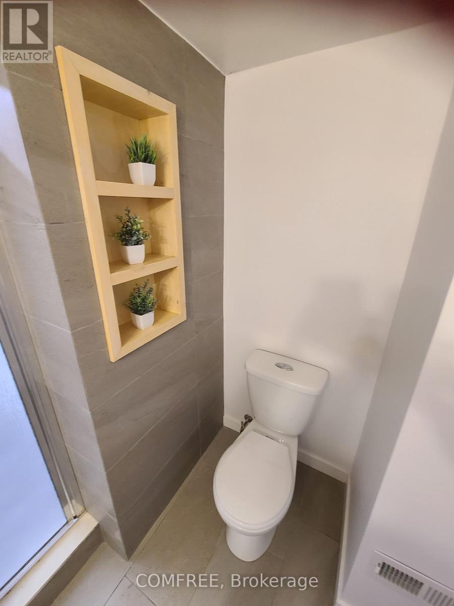 529 HIGHBURY AVENUE N - Image 21