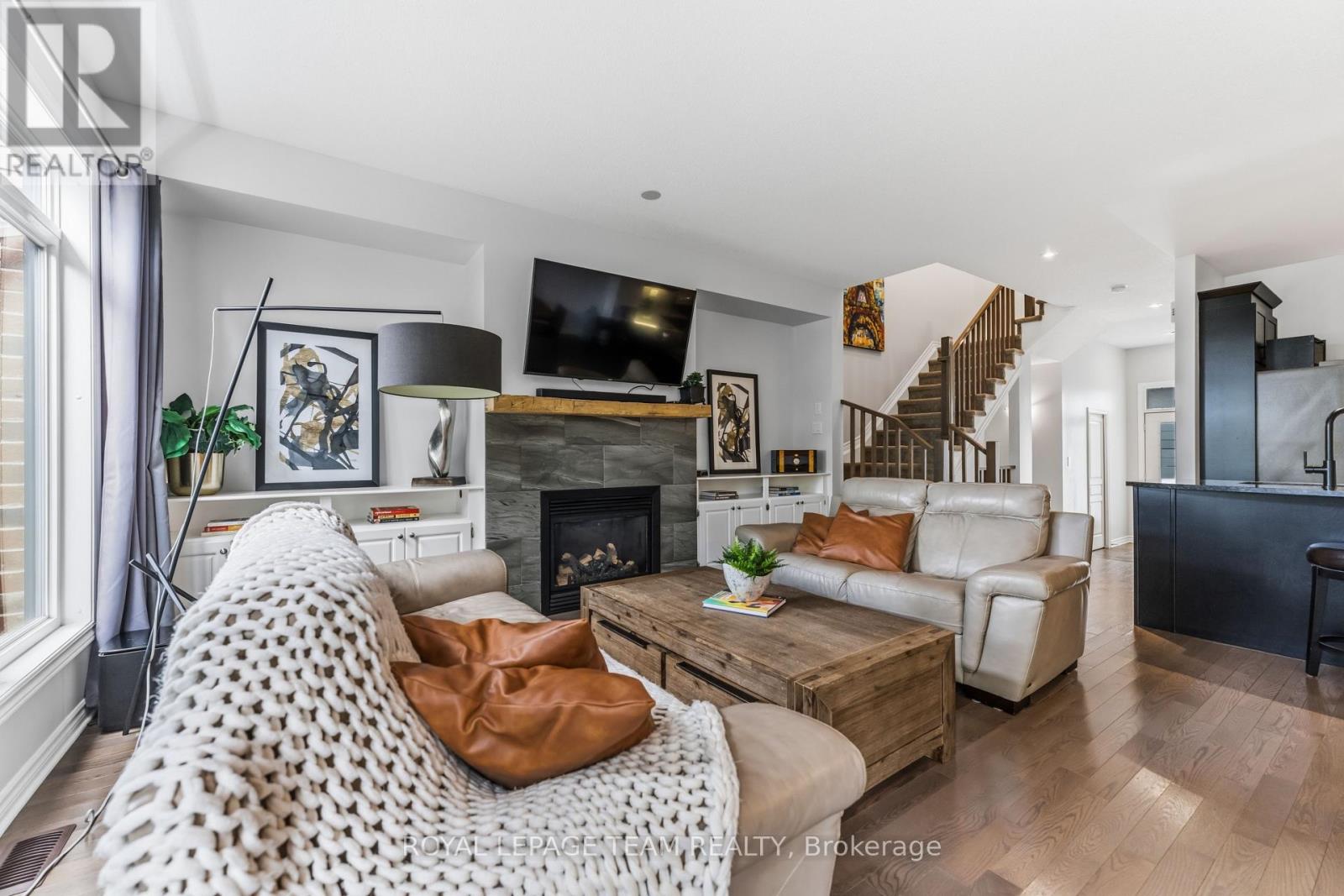 3 Bed, 4 Bath House for Sale in Ottawa – 152 MATTINGLY WAY, Ottawa – MLS# X13634972 - Image 11