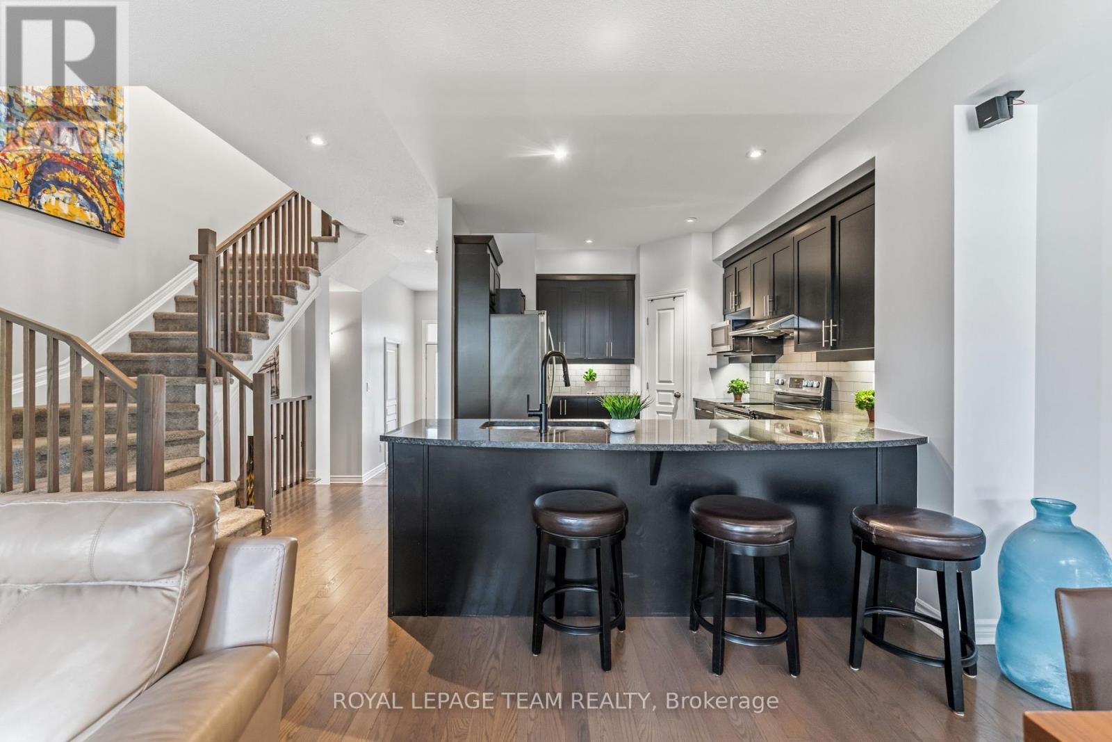 3 Bed, 4 Bath House for Sale in Ottawa – 152 MATTINGLY WAY, Ottawa – MLS# X13634972 - Image 16
