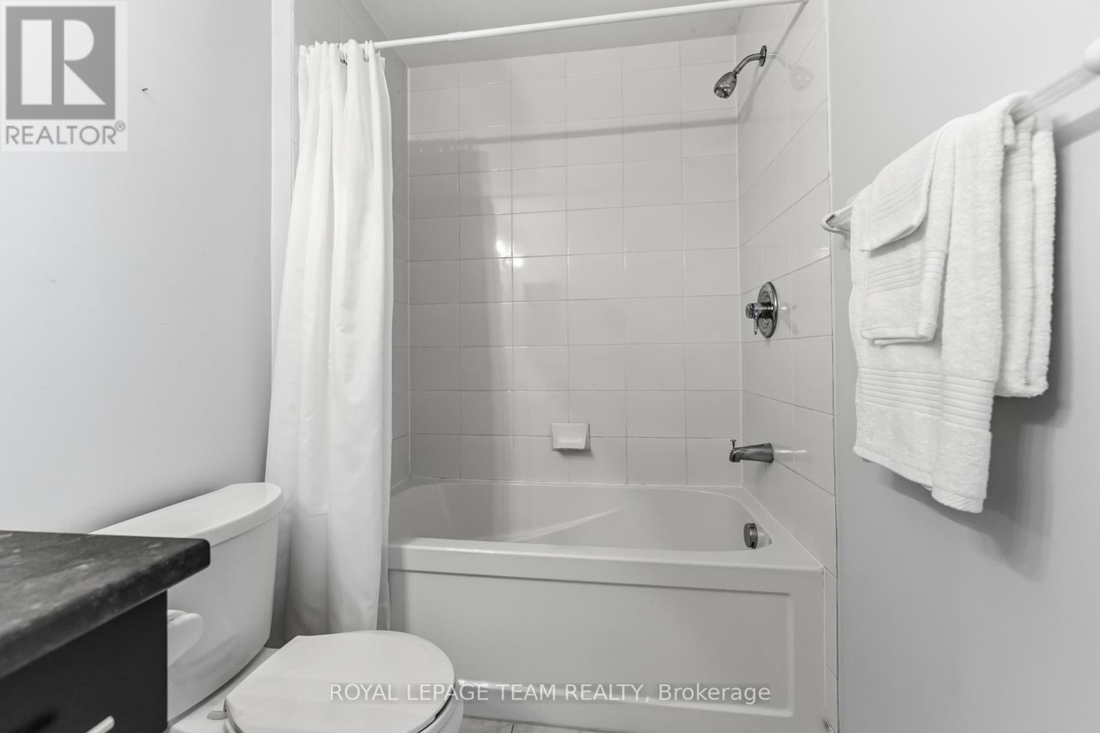 3 Bed, 4 Bath House for Sale in Ottawa – 152 MATTINGLY WAY, Ottawa – MLS# X13634972 - Image 29
