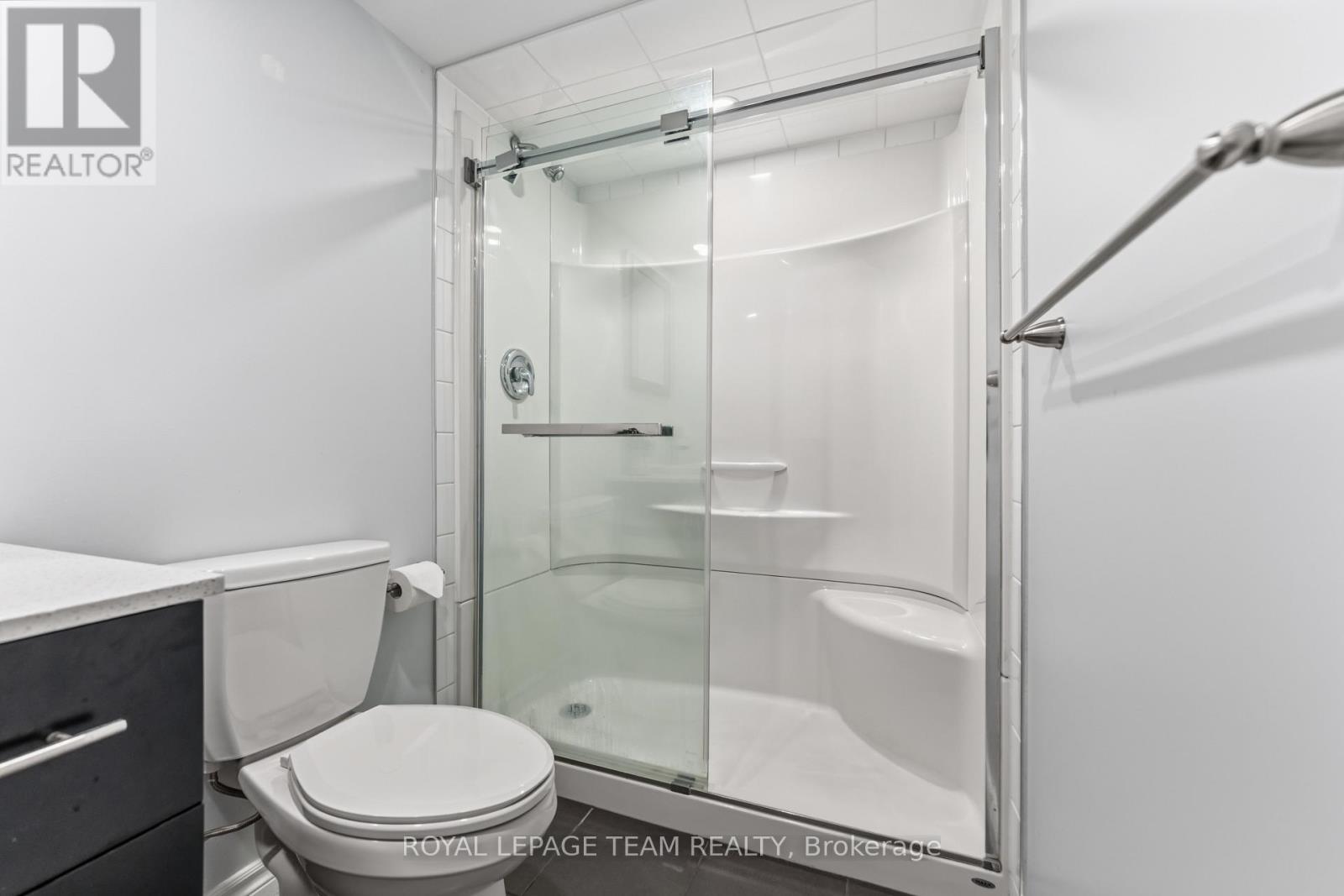 3 Bed, 4 Bath House for Sale in Ottawa – 152 MATTINGLY WAY, Ottawa – MLS# X13634972 - Image 35