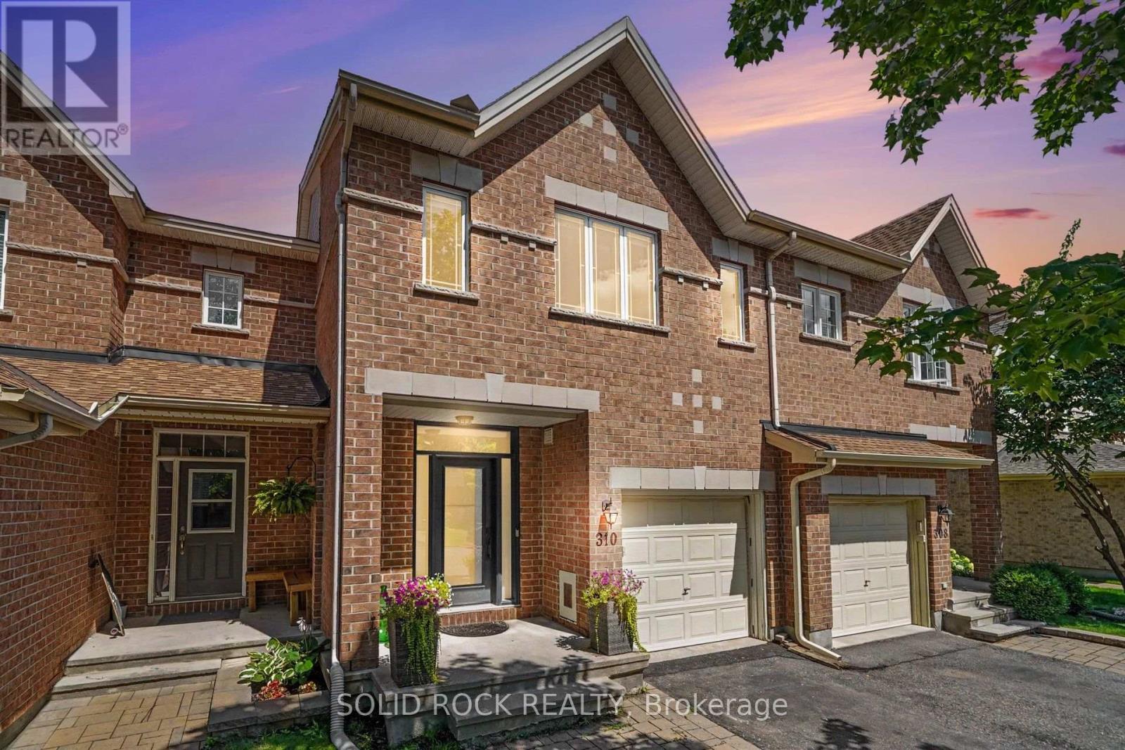 310 GREY SEAL CIRCLE - 2