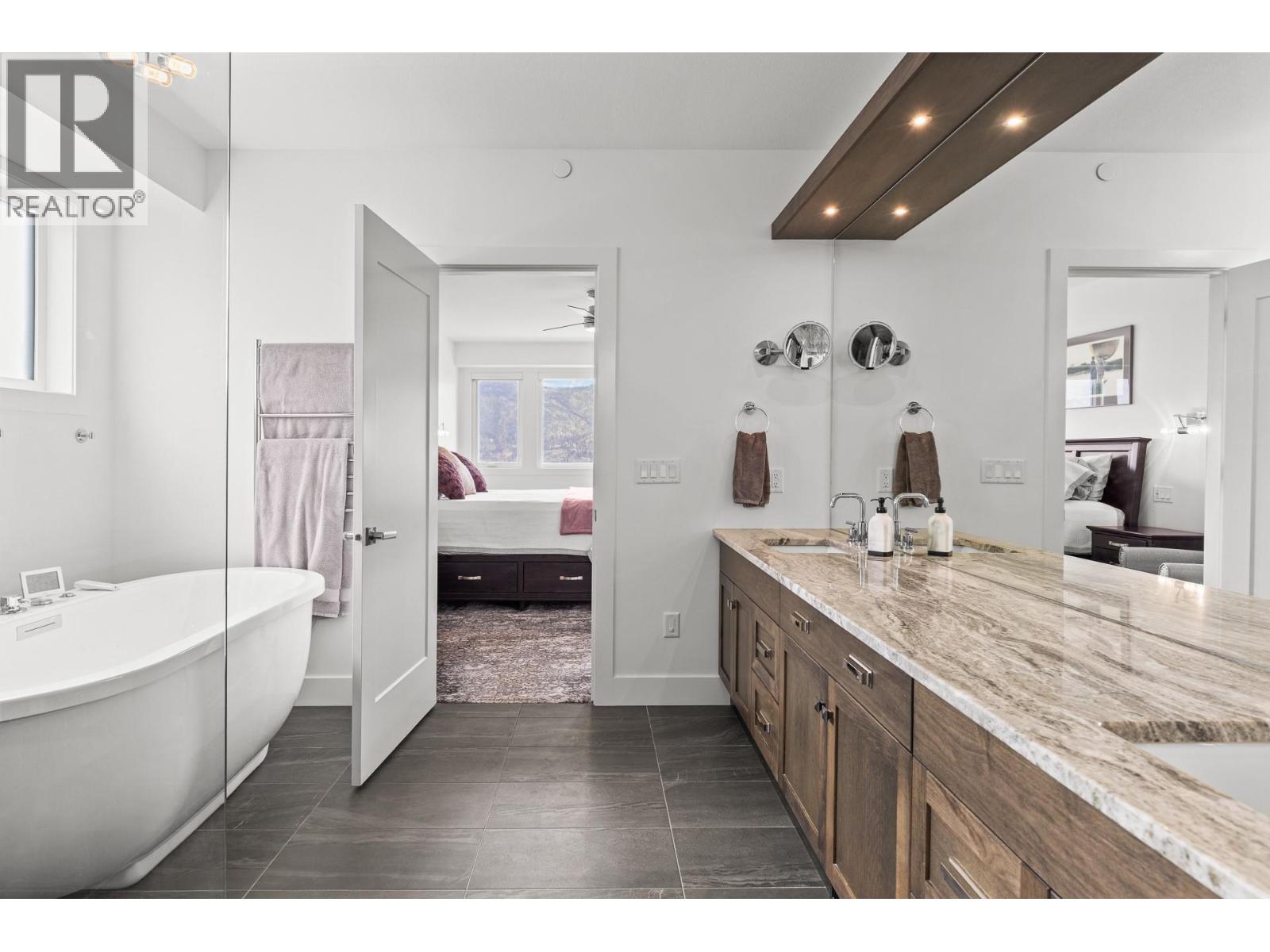 3643 Wild Rose Road - Image 42