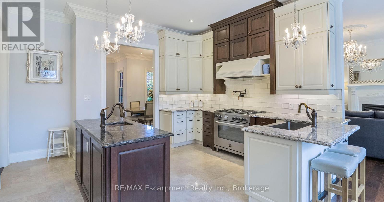 2073 DERAMORE DRIVE - Image 11