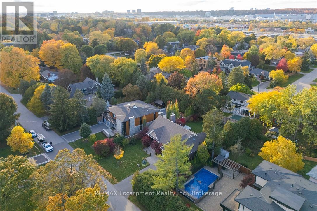 2073 DERAMORE DRIVE - Image 38