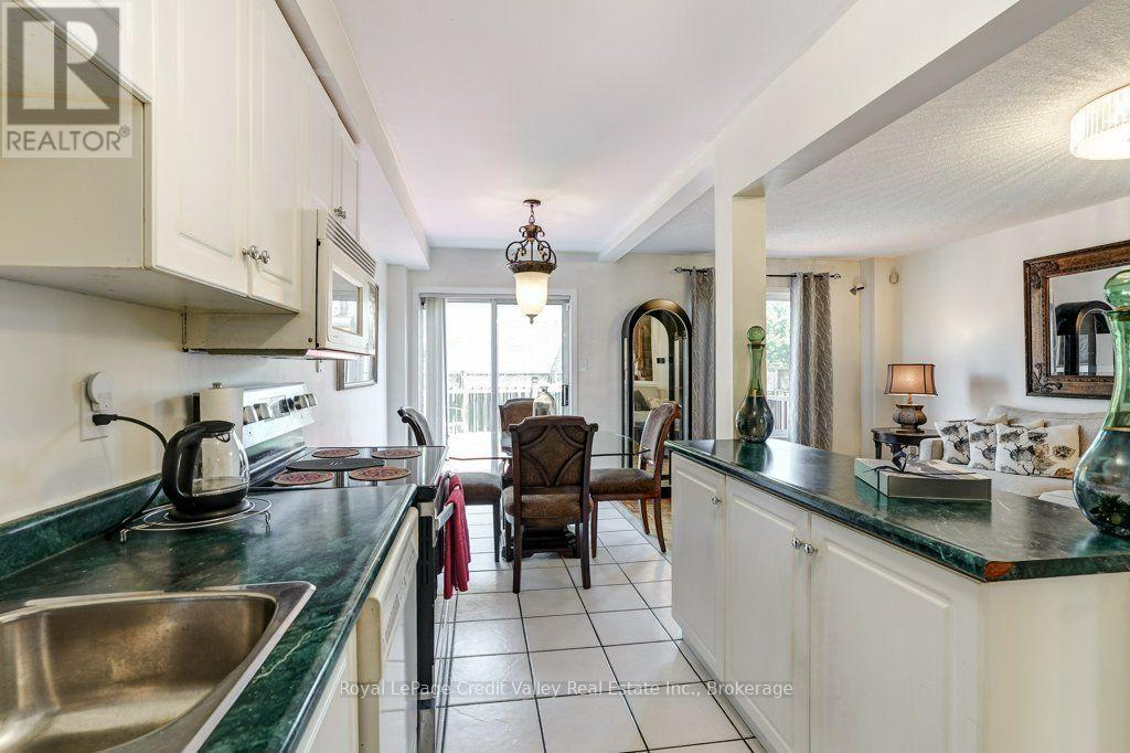 23 TINSMITH STREET - Image 15