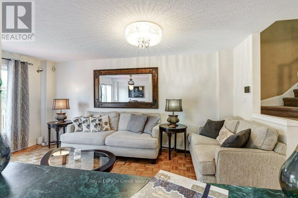 23 TINSMITH STREET - Image 16
