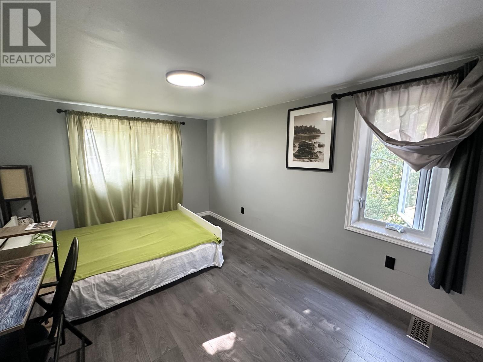 219 McCulloch St - Image 13