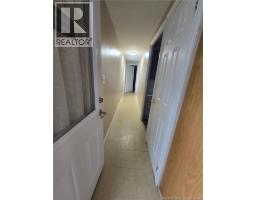 190 Lakeside Avenue, Bathurst, NB E2A2S7 Photo 8