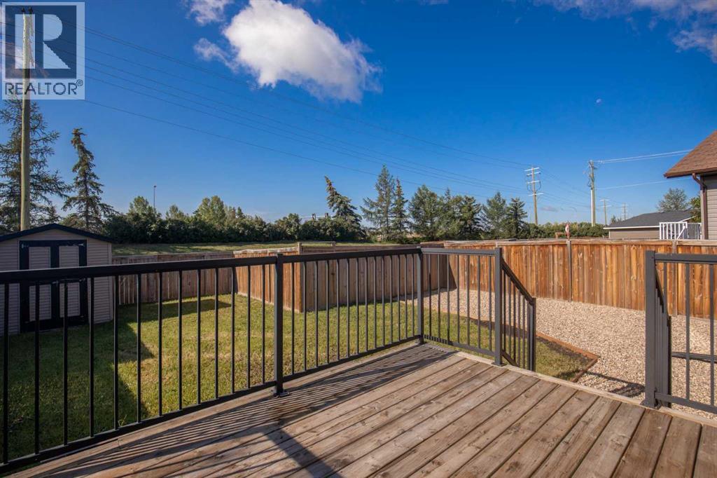 92 Ireland Crescent - Image 34
