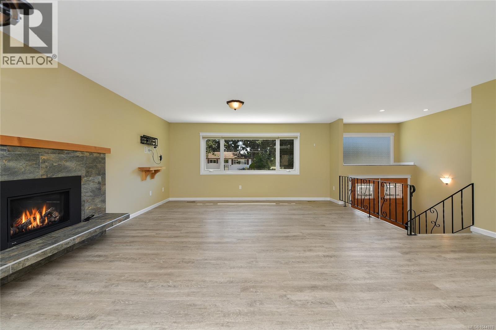 628 Mount View Ave - 11