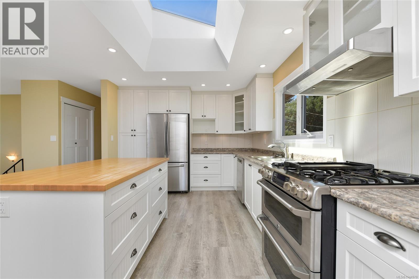 628 Mount View Ave - 8