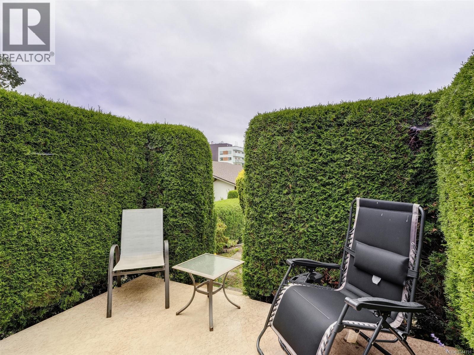 #7 3968 Cedar Hill Rd - Image 18
