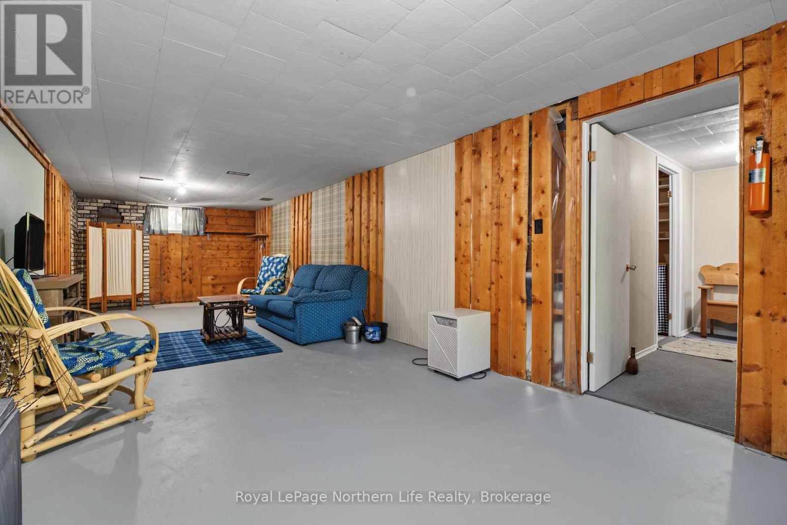 55 NIGHTINGALE DRIVE - Image 36